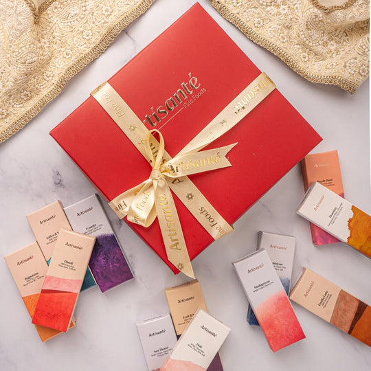 Gift Box of 18 Mini Chocolates - Artisanté.in