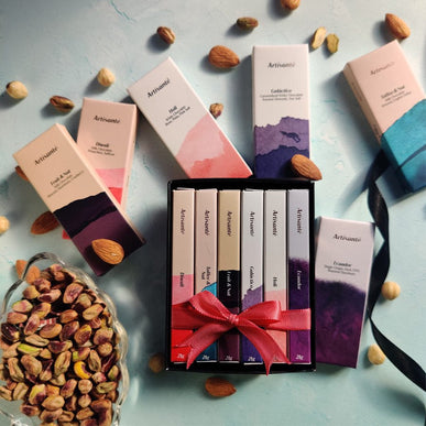 Mini Chocolates with Nuts - Artisanté.in